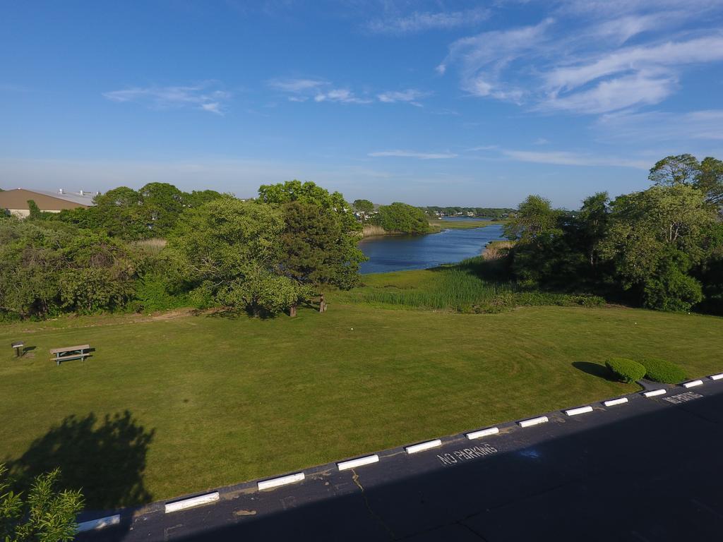 Uncommoner Hotel By Reverie Boutique Collection West Yarmouth Exterior foto